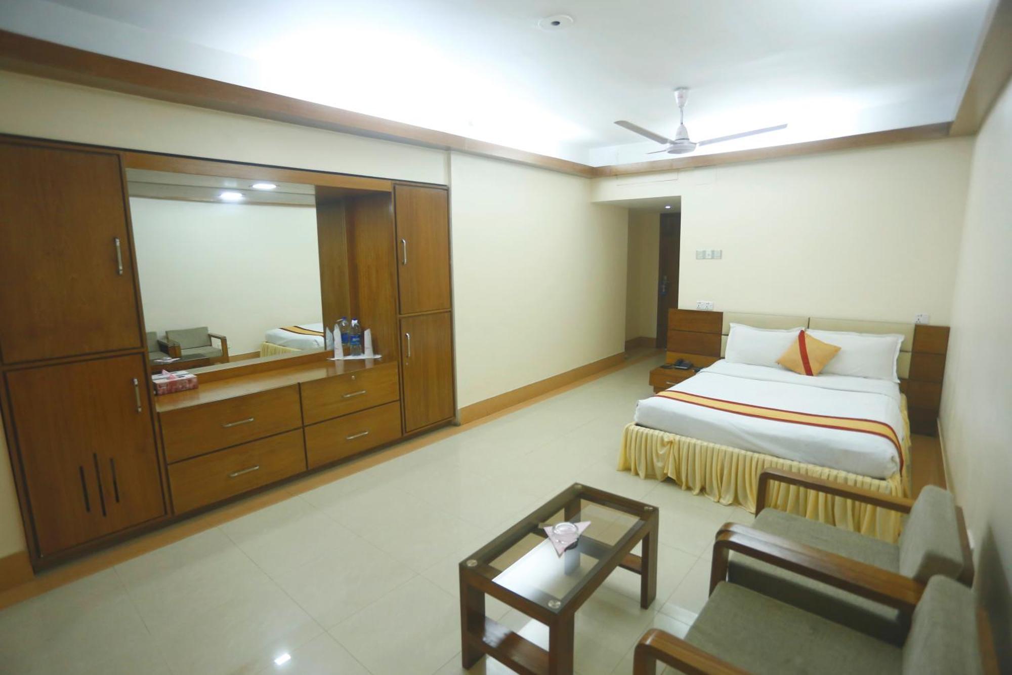 Hotel Garden Inn سيلهيت المظهر الخارجي الصورة