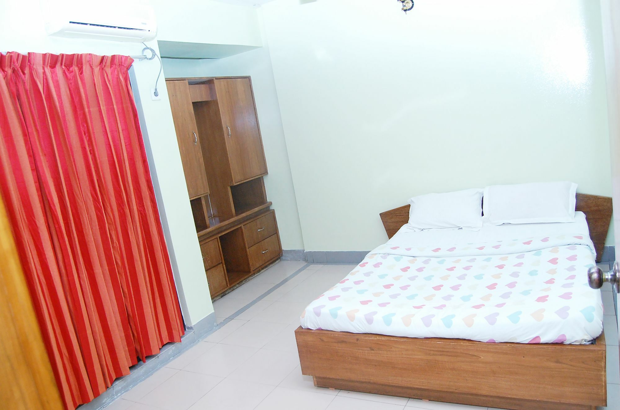Hotel Garden Inn سيلهيت المظهر الخارجي الصورة
